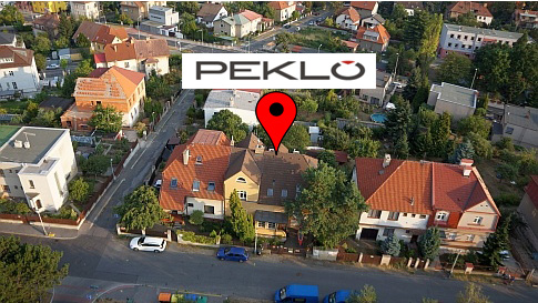 Parkování před PEKLO II s.r.o.